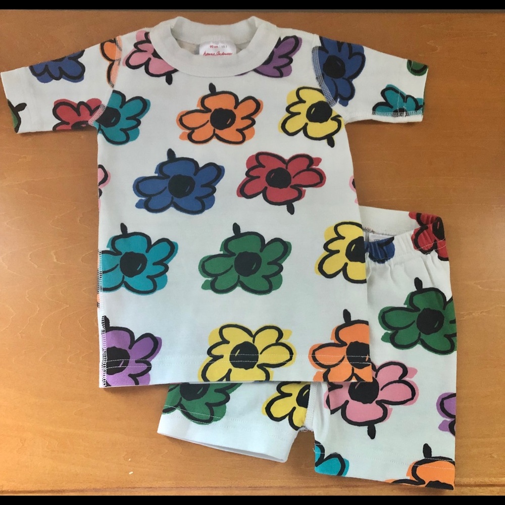 Hanna Andersson floral pajamas multiple sizes